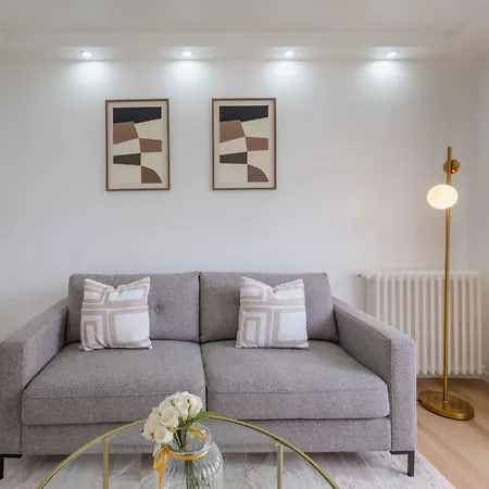 Chez Gaby Terrace Free Parking And Station * Beauvais